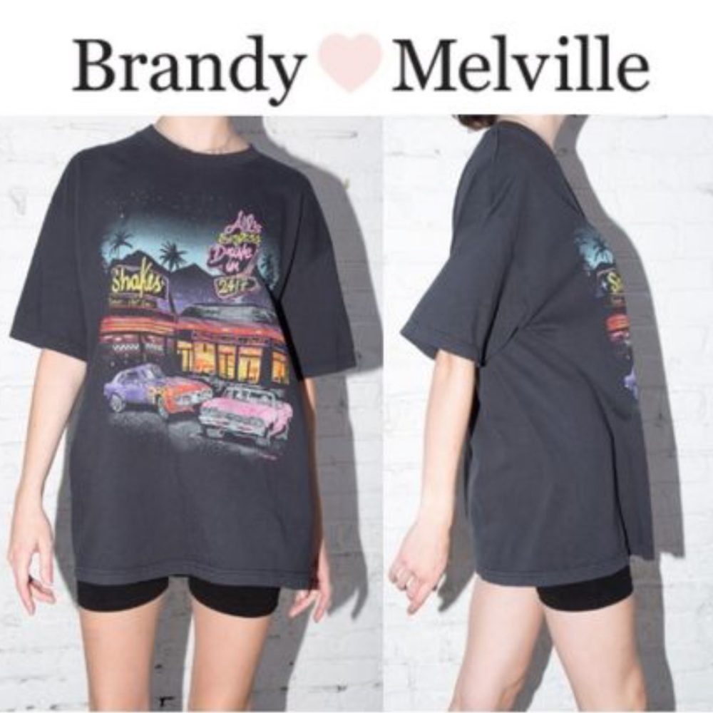 NWT Brandy Melville Rita Al's Burgers T-Shirt